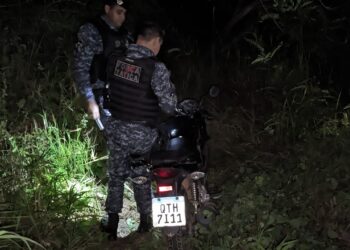 Área de difícil acesso – Motocicleta furtada é recuperada por guarnição da Força Tática