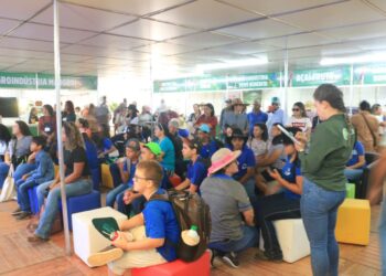 Ciclo de oficinas técnicas com palestras sobre monilíase e serviços de inspeção tem início na Rondônia Rural Show