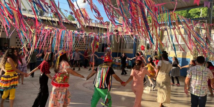 Arraial no Caps Madeira-Mamoré promove integração e alegria para pacientes e familiares