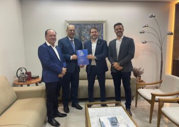 Deputado Pedro Fernandes participa da entrega de relatório da CPI das Reservas ao Tribunal de Justiça