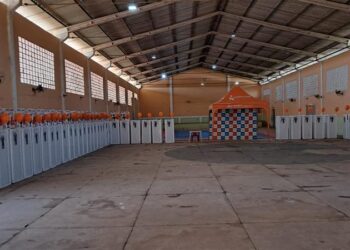 60 famílias são beneficiadas com a troca de geladeiras e ventiladores por equipamentos novos e mais econômicos