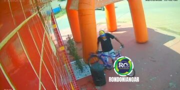 Ladrão cara lisa roubou caixa de som  e depois devolveu – VEJA VÍDEO