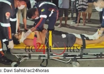Mãe e filho de 6 anos são atropelados por motociclista em faixa de pedestre