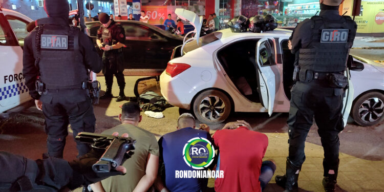 Três suspeitos são presos com arma de fogo após homem ser baleado – veja vídeo