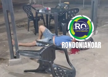 Homem é agredido a pauladas por populares na zona sul – VEJA O VÍDEO