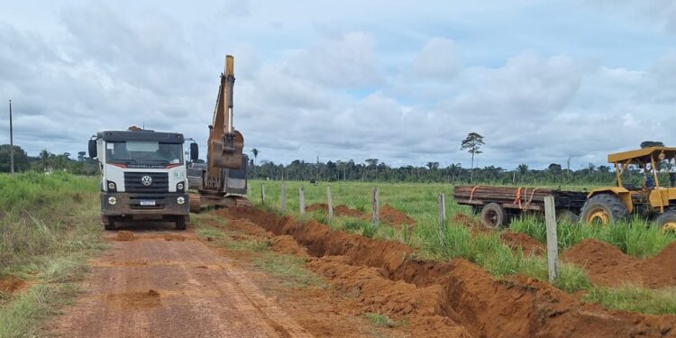 SEMAGRIC: Prefeitura de Porto Velho garante acesso e fortalece produção leiteira na Vila da Penha