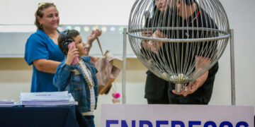 Sorteio de endereços traz transformação de vida e o sonho da casa própria para mais de 300 famílias em Porto Velho