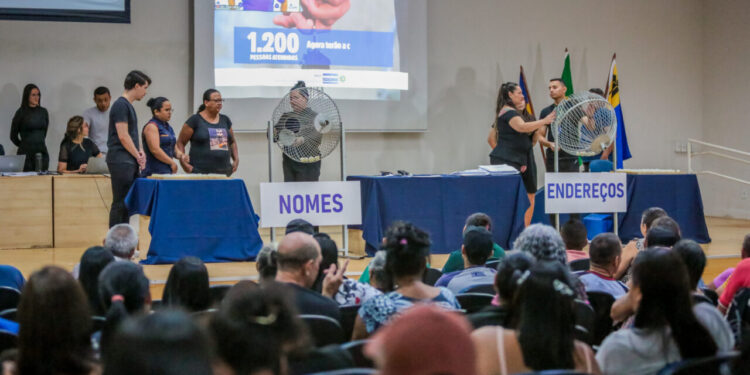 Sorteio de endereços traz transformação de vida e o sonho da casa própria para mais de 300 famílias em Porto Velho