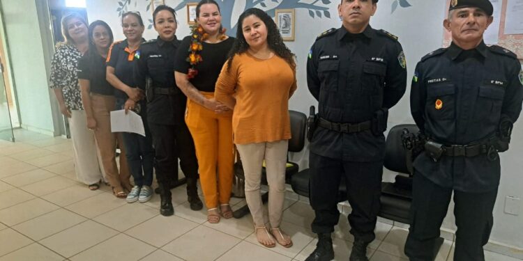 Polícia Militar realiza reunião estratégica com direção da Escola Simon Bolívar e SEDUC para reforçar ações preventivas nas escolas