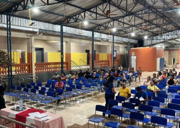 Polícia Militar de Rondônia participa de ação educativa com pais de alunos em Guajará-Mirim