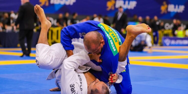 Rondoniense participa de competição nacional de Jiu-Jitsu com suporte do governo do estado