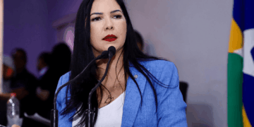 Cristiane Lopes cobra celeridade na criação da Comissão Especial e votação da PEC 47 da Transposição na Câmara Federal