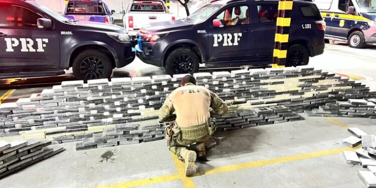 PRF realiza a maior apreensão de cocaína da história da Paraíba