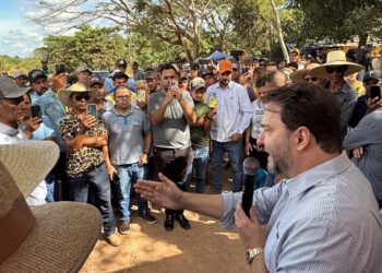 Presidente Alex Redano manifesta apoio durante paralisação na BR-364