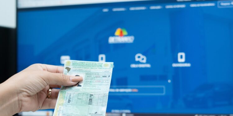 Seleção de candidatos ao programa CNH Social segue critérios previstos em edital