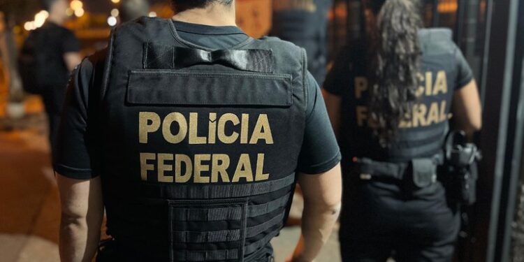 PF deflagra operação em combate ao crime de promoção de migração ilegal