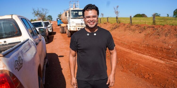 Deputado Marcelo Cruz destina R$ 2 milhões para recuperação total das estradas vicinais em Espigão d’Oeste