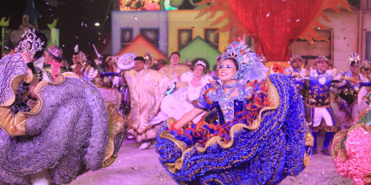 Quadrilha JUABP celebra a cultura nordestina no Flor do Maracujá com tema sobre Lampião