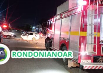 Colisão entre caminhonete e carro deixa um ferido no bairro Embratel, em Porto Velho
