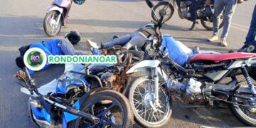 Acidente entre duas motos deixa três feridos no bairro Lagoa, em Porto Velho