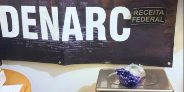 MULHER É PRESA EM JARU AO RECEBER ENCOMENDA COM HAXIXE DURANTE AÇÃO CONJUNTA ENTRE POLÍCIA CIVIL E RECEITA FEDERAL
