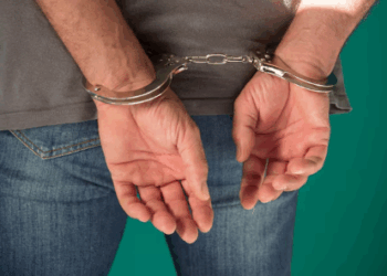 POLÍCIA MILITAR CUMPRE DOIS MANDADOS DE PRISÃO EM CACOAL DURANTE O FINAL DE SEMANA