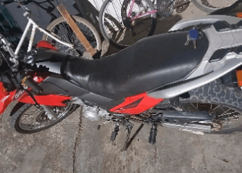 POLÍCIA MILITAR RECUPERA MOTOCICLETA ROUBADA MINUTOS APÓS O CRIME