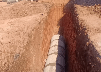 Prefeitura realiza obra de drenagem na avenida Raimundo Cantuária