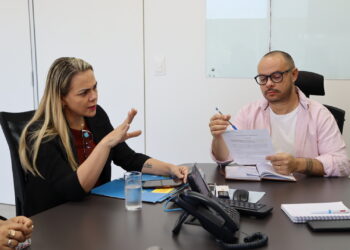 Nova maternidade em RO: Deputada Cláudia de Jesus articula apoio no Ministério da Saúde