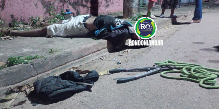 Mulher grita ” socorro, socorro pega ladrão” e pegaram
