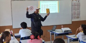 Estudantes do ensino fundamental são beneficiados com projeto “Agente Mirim no Trânsito” em Porto Velho