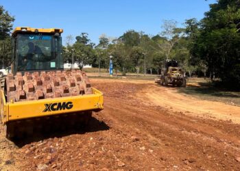 Acesso à Unir recebe melhorias com patrolamento e encascalhamento