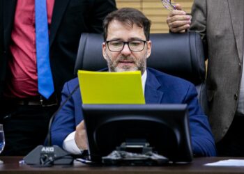 Deputado Alex Redano apresenta indicação para recuperação da RO-140 entre Rio Crespo e BR-257