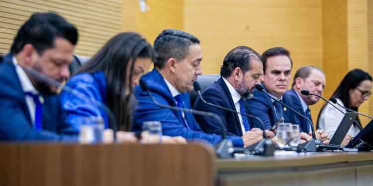 PL do Corpo de Bombeiros, que otimiza processo seletivo para temporários, é aprovado na Alero