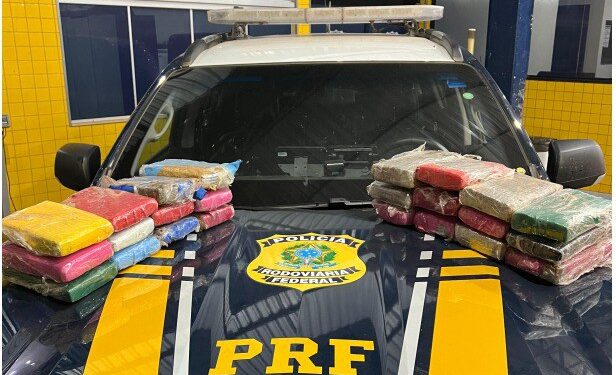 PRF apreende 25,6 kg de maconha em Vilhena