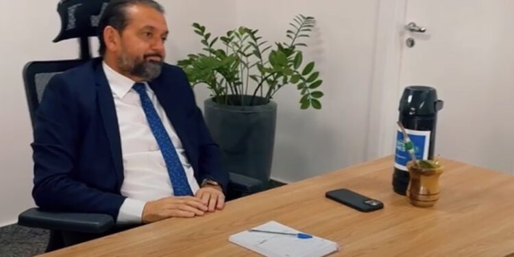 Após o recesso parlamentar, Laerte Gomes intensifica foco no atendimento às demandas da população