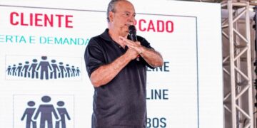 Curso de filmagem e edição de vídeos em celular da Escola do Legislativo em Ariquemes tem todas as vagas preenchidas