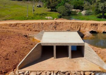 Governo de RO executa construção de galeria de concreto e aço na RO-466, entre Jaru e Bom Jesus