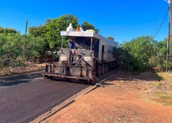 Pacote de obras do governo de RO atende municípios do Cone do Sul com asfaltamento nas vias urbanas e rodovias