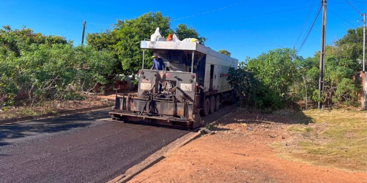 Pacote de obras do governo de RO atende municípios do Cone do Sul com asfaltamento nas vias urbanas e rodovias