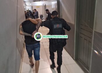 Alta periculosidade: Foragido com pena de mais de 20 anos é preso pelo BPTAR enquanto fazia tatuagem 