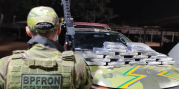 POLICIA MILITAR APREENDE 21 KG DE MACONHA DO TIPO SKUNK NA FRONTEIRA