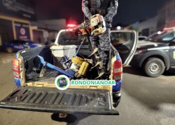 FORÇA TÁTICO: Veículo de aplicativo é usado para levar equipamentos roubados três são presos