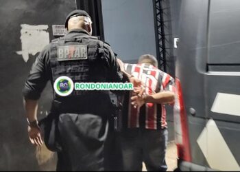 BPTAR: São Paulino Foragido da Justiça com vários anos de condenação é preso e não assistirá o jogo a manhã   