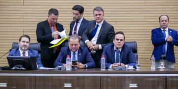 Deputados aprovam R$ 1,5 milhão para uniformes da Polícia Penal