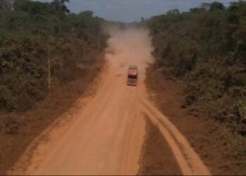 Prefeitura intensifica negociações para pavimentação da Expresso Porto