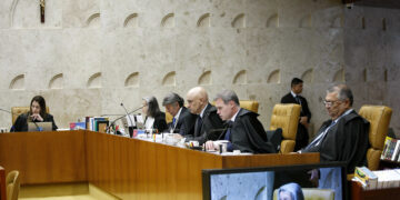 STF invalida proibição de casados em cursos de internato das Forças Armadas