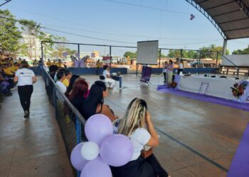 Prefeitura de Porto Velho leva informação e diálogo sobre violência doméstica à comunidade escolar