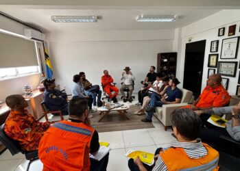 Semtel lidera força-tarefa para retorno do embarque pela Praça da Estrada de Ferro Madeira-Mamoré