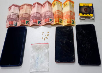 POLÍCIA MILITAR INTENSIFICA ABORDAGENS E COMBATE AO TRÁFICO DE DROGAS